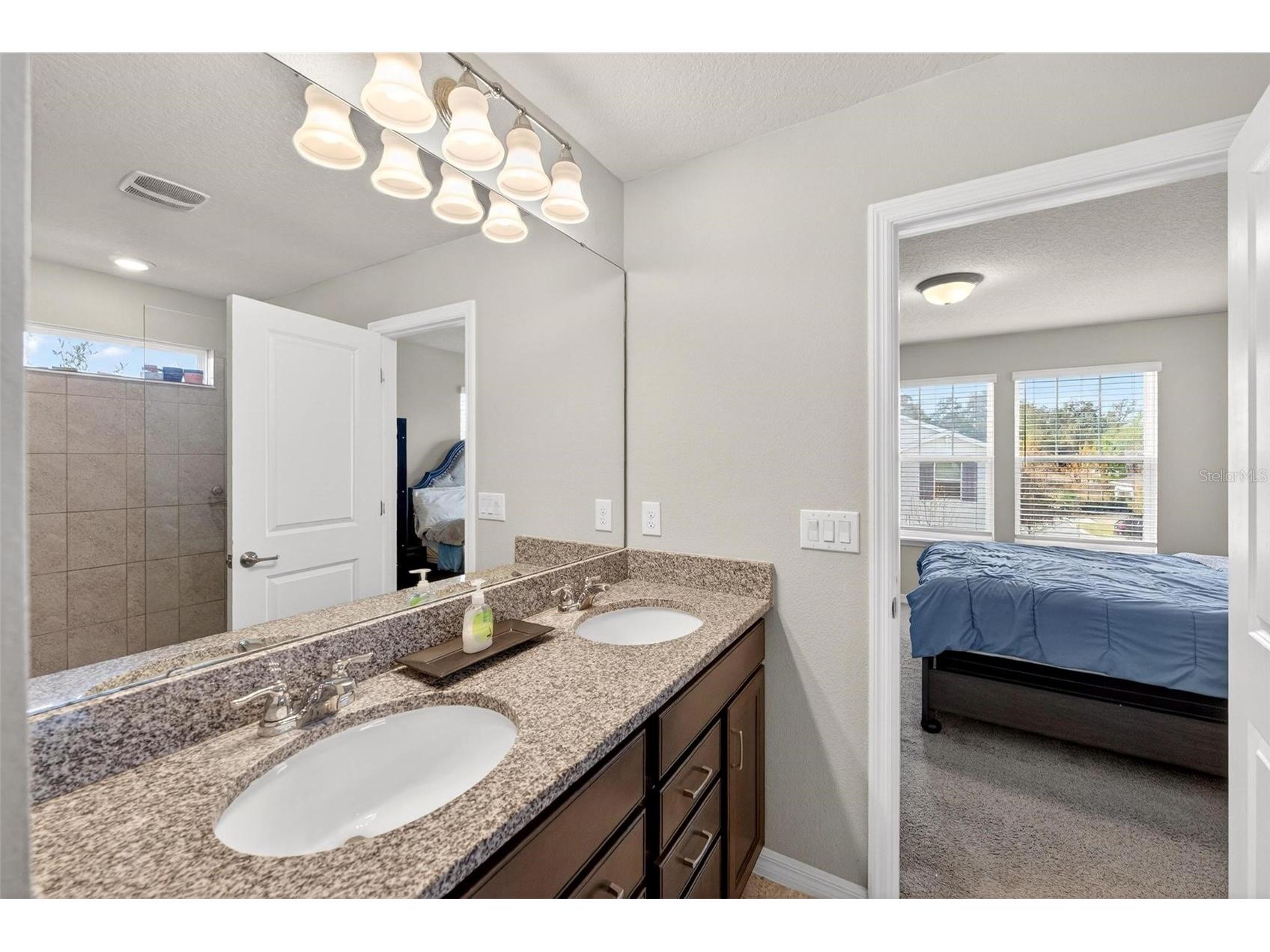 2100 Gopher Tortoise Terrace Oakland FL 34787 O6374216 image35