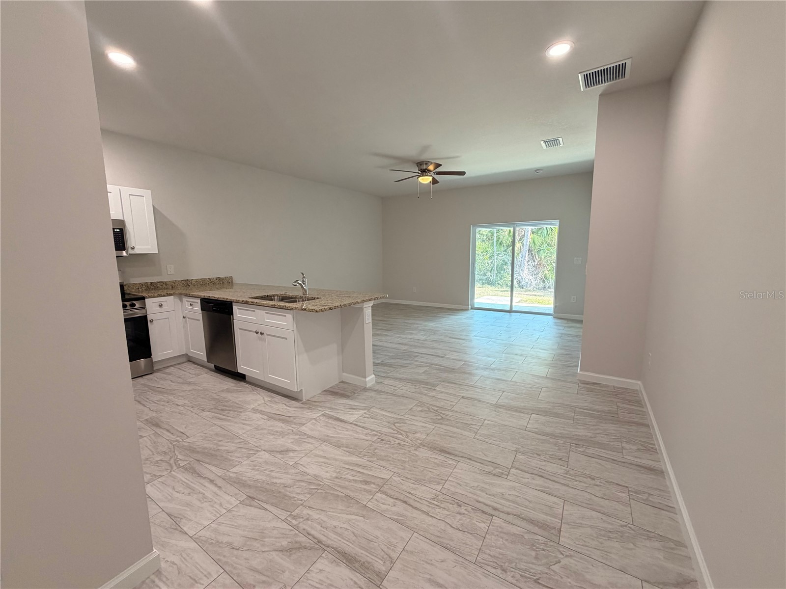 2100 Hilton Street Port Charlotte FL 33948 D6148126 image22