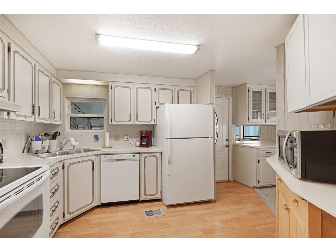 2100 Kings Highway #1038 Port Charlotte FL 33980 C7508773 image12