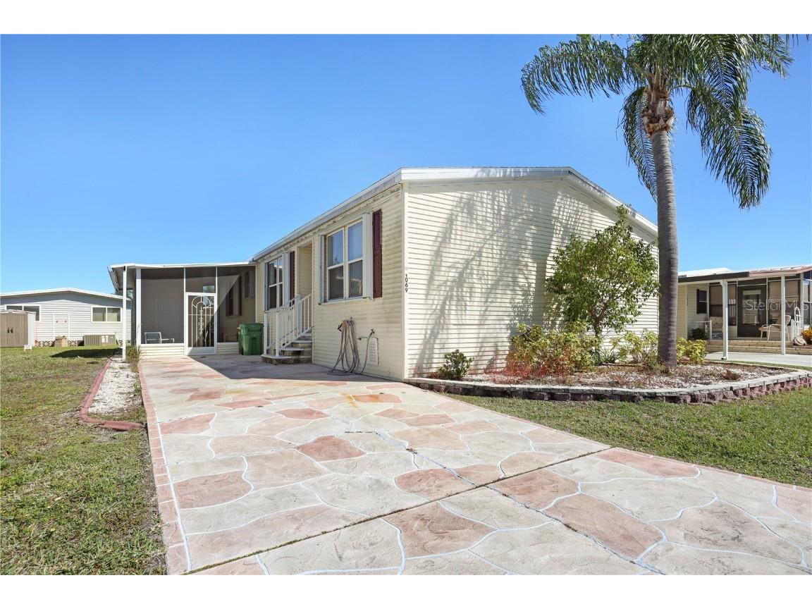 2100 Kings Highway #1069 Port Charlotte FL 33980 C7488544 image1