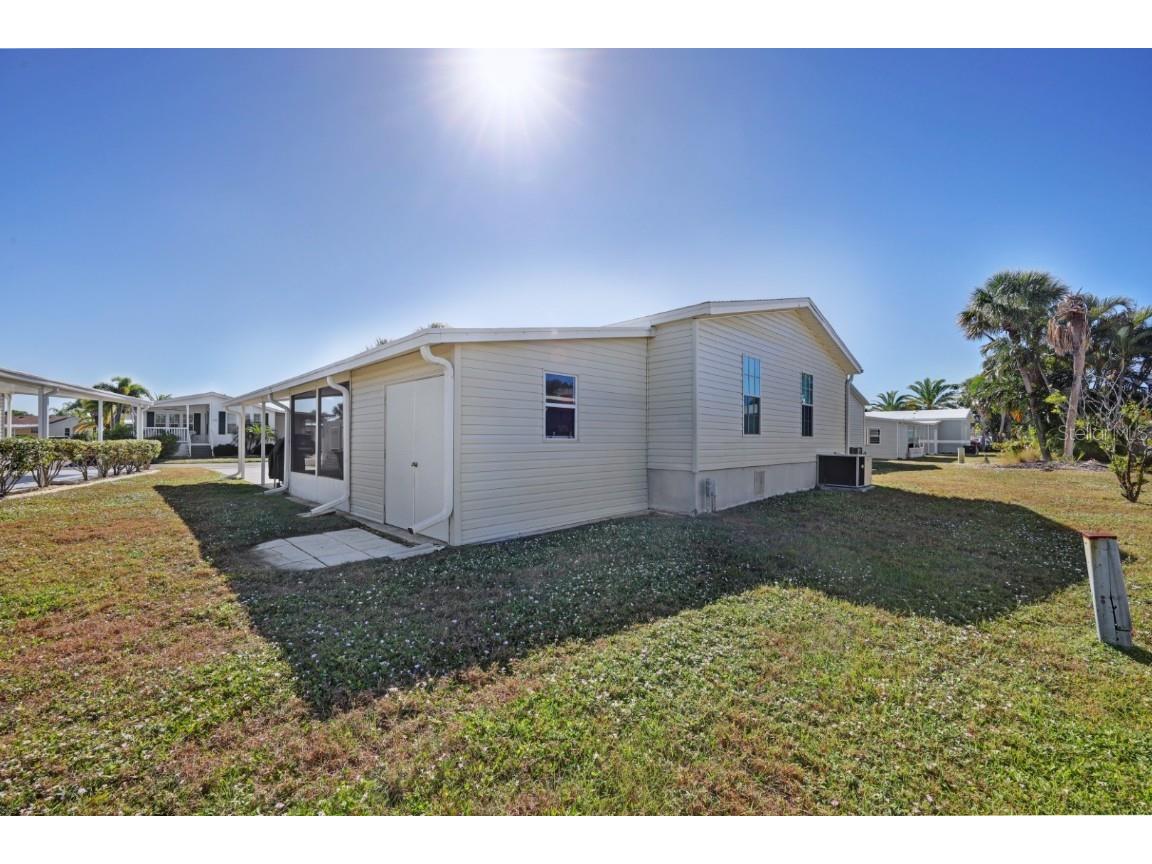 2100 Kings Highway #1090 Port Charlotte FL 33980 C7517676 image32