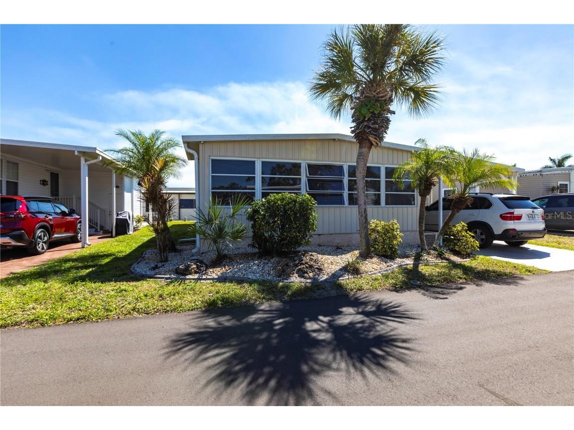 2100 Kings Highway #1106 Port Charlotte FL 33980 C7506068 image1