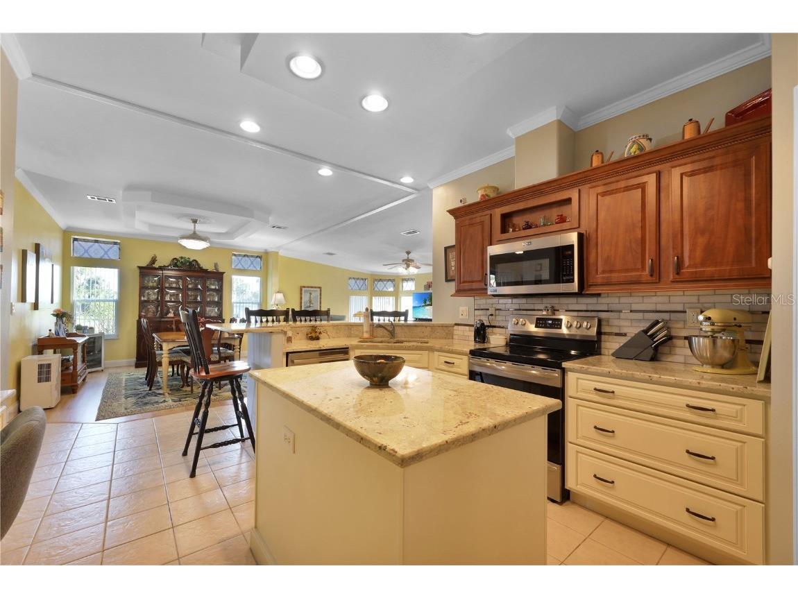 2100 Kings Highway #19 Port Charlotte FL 33980 C7516849 image12