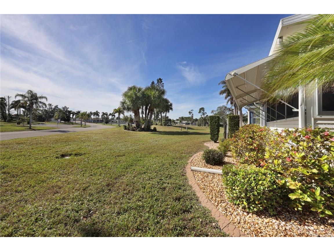 2100 Kings Highway #19 Port Charlotte FL 33980 C7516849 image53