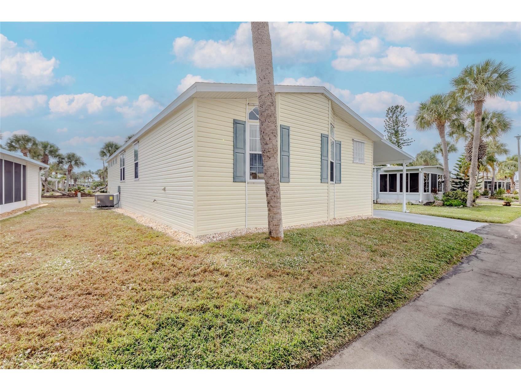 2100 Kings Highway #200 Port Charlotte FL 33980 C7518339 image41