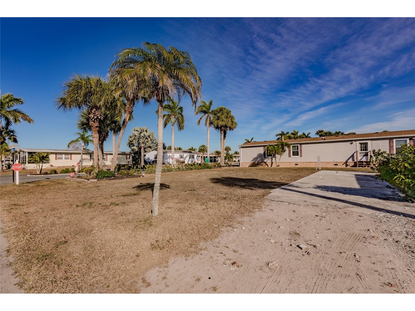 2100 Kings Highway #28 Port Charlotte FL 33980 C7521185 image2