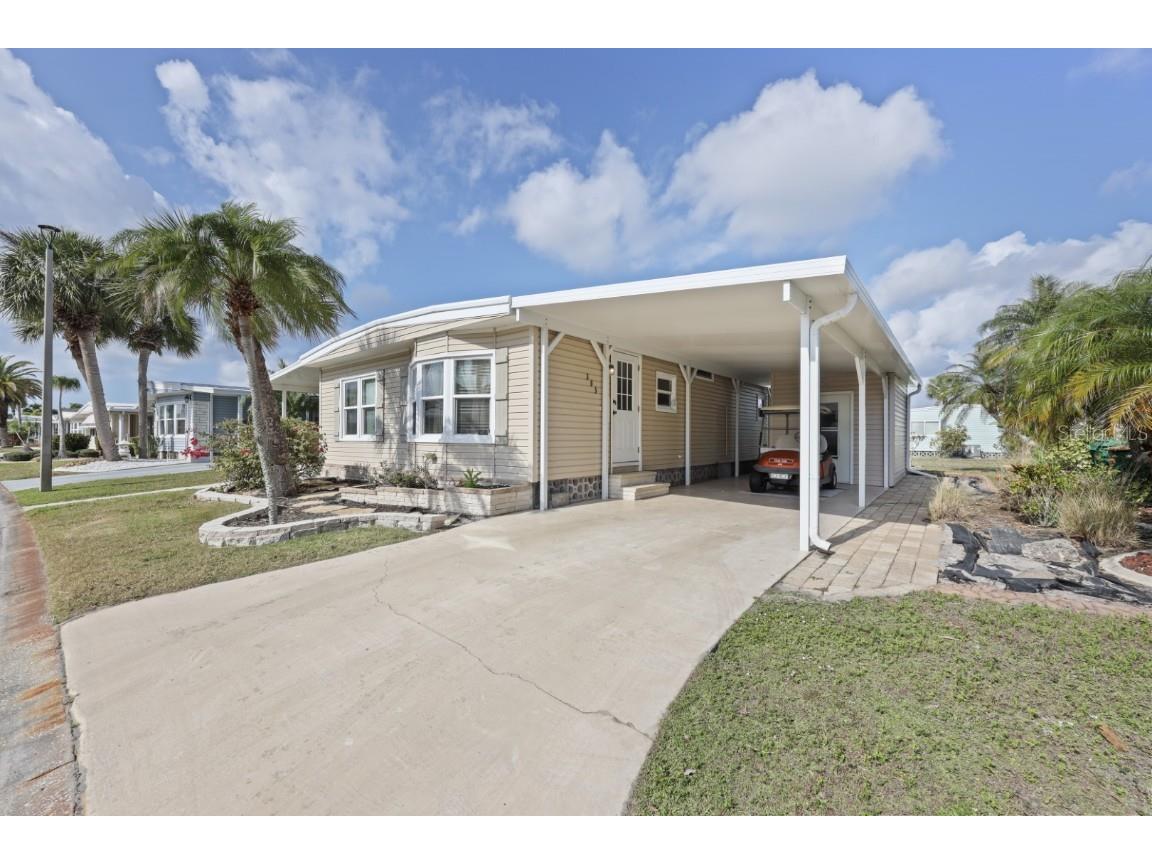 2100 Kings Highway #305 Port Charlotte FL 33980 C7505759 image4