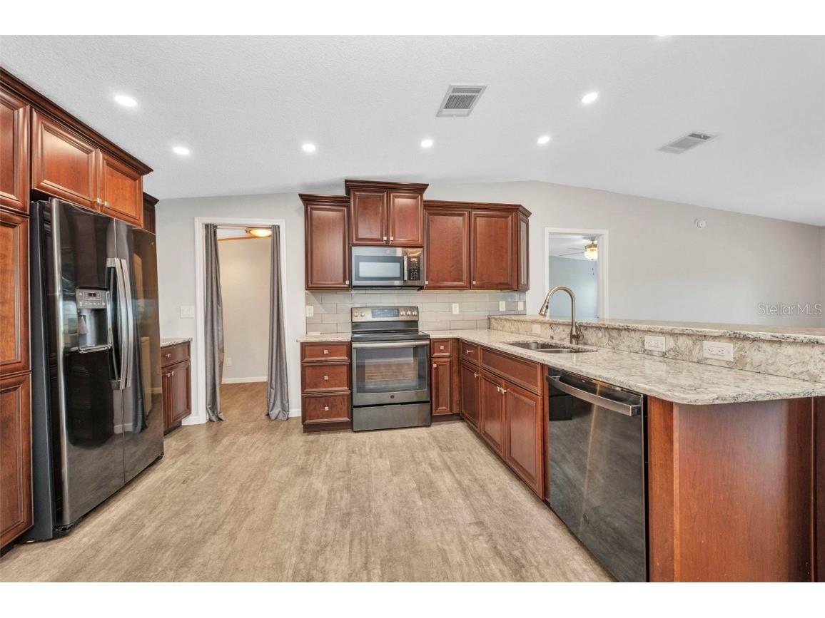 2100 Kings Highway #361 Port Charlotte FL 33980 D6143013 image13