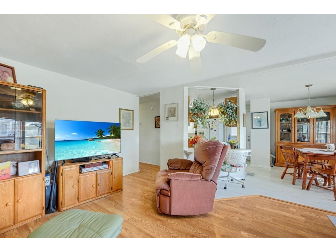 2100 Kings Highway #37 Port Charlotte FL 33980 C7509240 image5