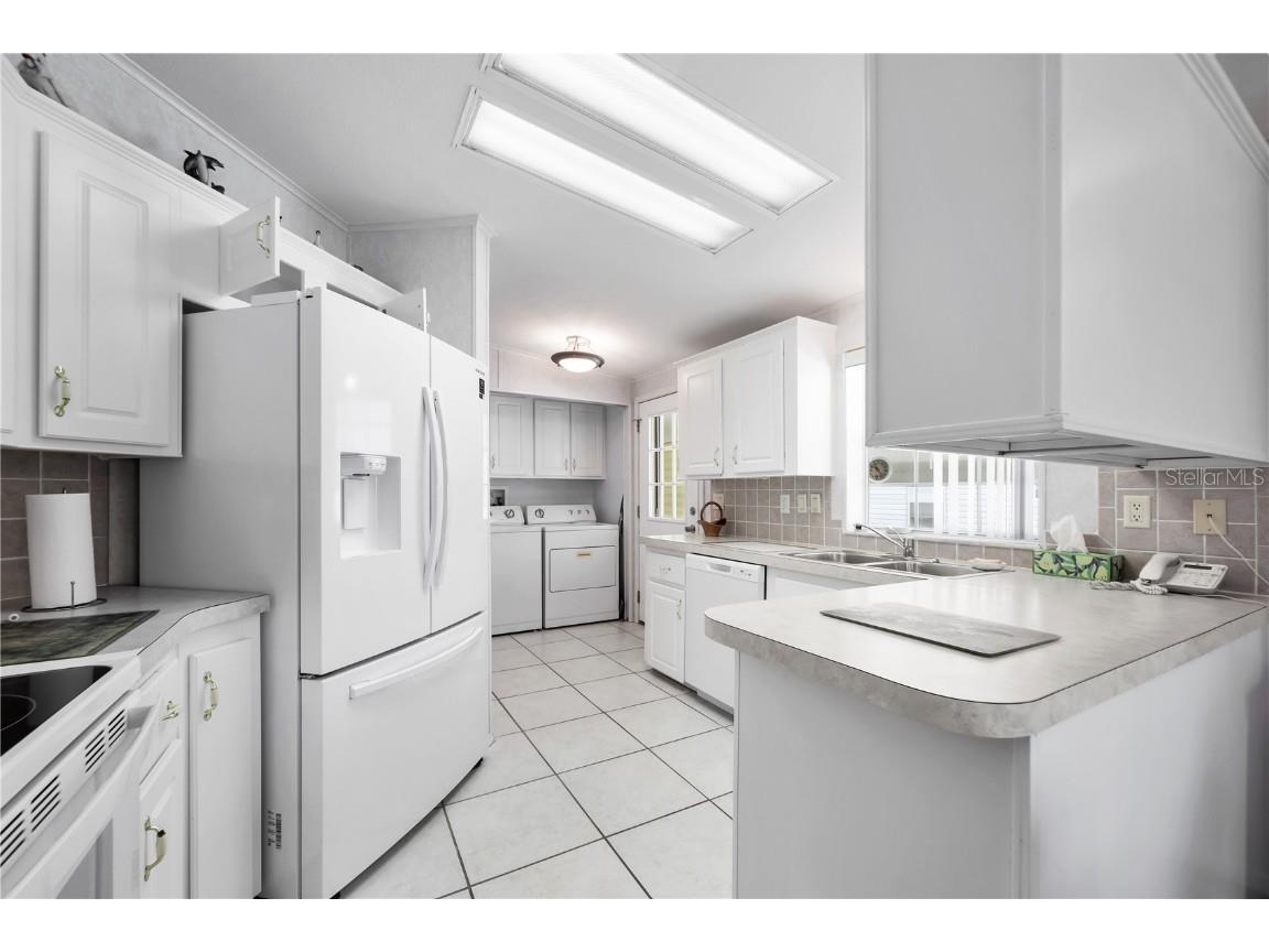 2100 Kings Highway #390 Port Charlotte FL 33980 C7495428 image12