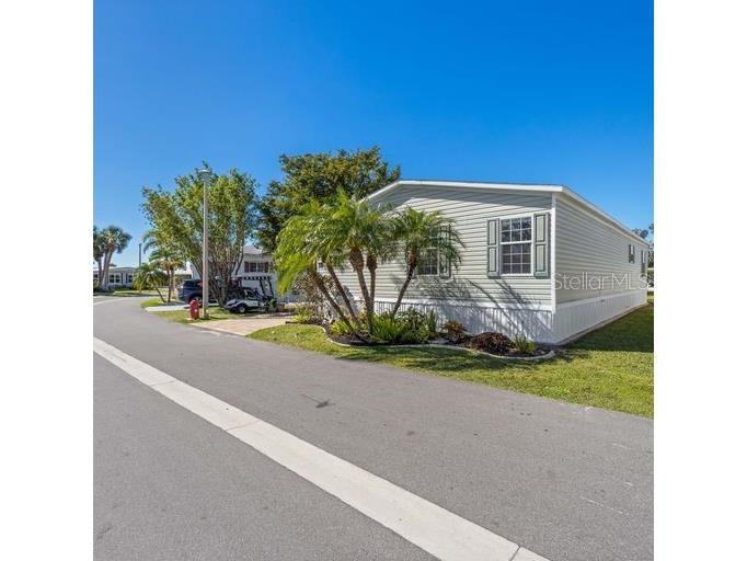 2100 Kings Highway #402 Port Charlotte FL 33980 C7470822 image1