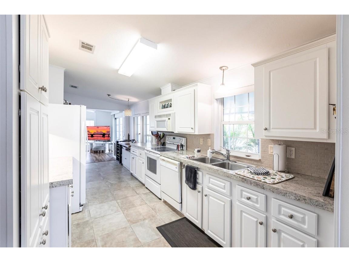 2100 Kings Highway #476 Port Charlotte FL 33980 C7504499 image8