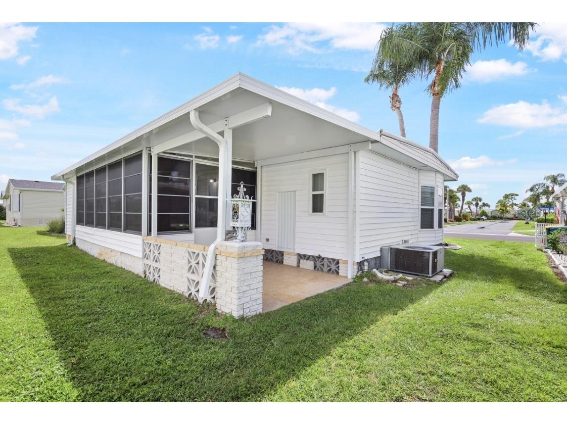 2100 Kings Highway #516 Port Charlotte FL 33980 C7514040 image5