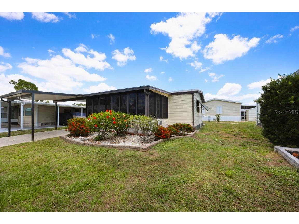 2100 Kings Highway #524 Port Charlotte FL 33980 C7510037 image3