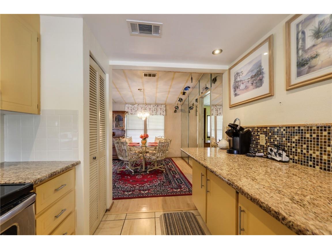 2100 Kings Highway #568 Port Charlotte FL 33980 C7513269 image8