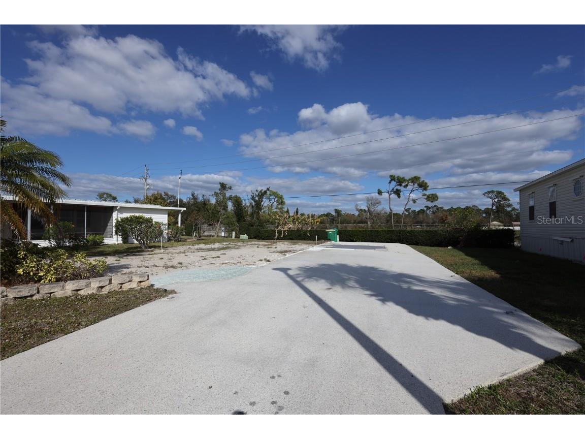 2100 Kings Highway #588 Port Charlotte FL 33980 C7487976 image1