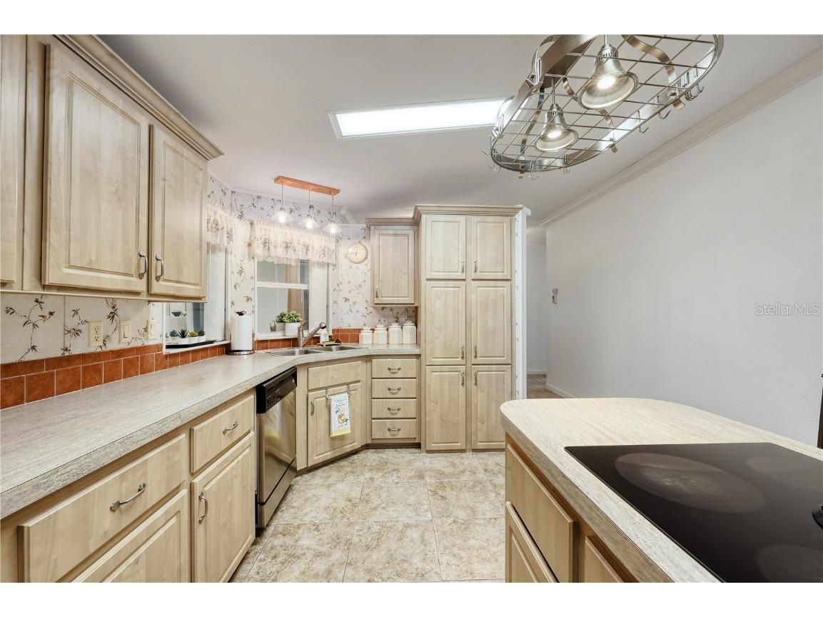 2100 Kings Highway #63 Port Charlotte FL 33980 C7514280 image25