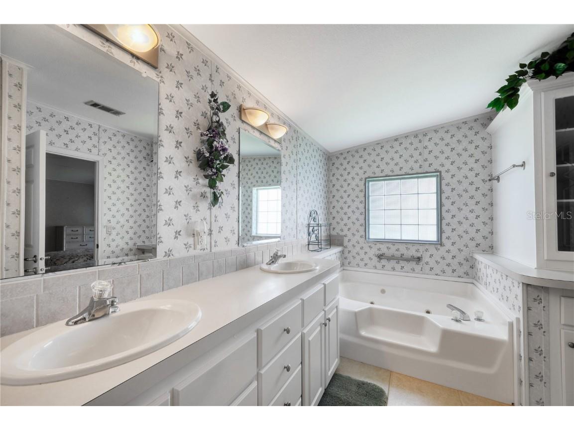 2100 Kings Highway #63 Port Charlotte FL 33980 C7514280 image32