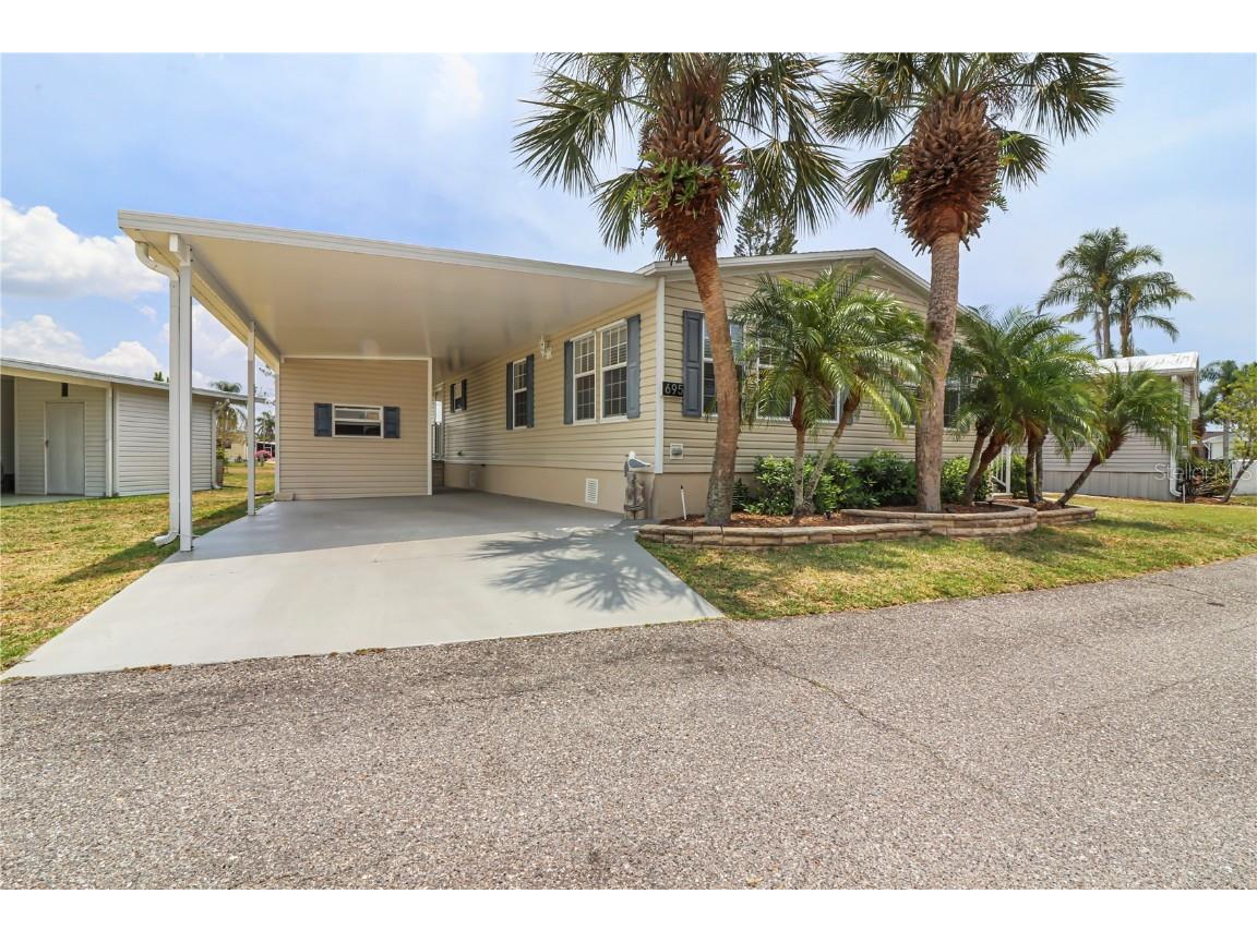 2100 Kings Highway #695 Port Charlotte FL 33980 C7485057 image1