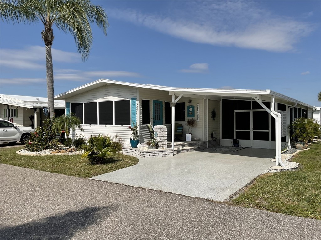 2100 Kings Highway #747 Port Charlotte FL 33980 T3506409 image1