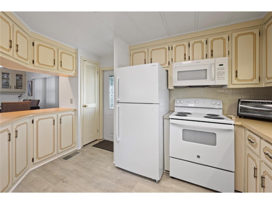 2100 Kings Highway #840 Port Charlotte FL 33980 C7505916 image15