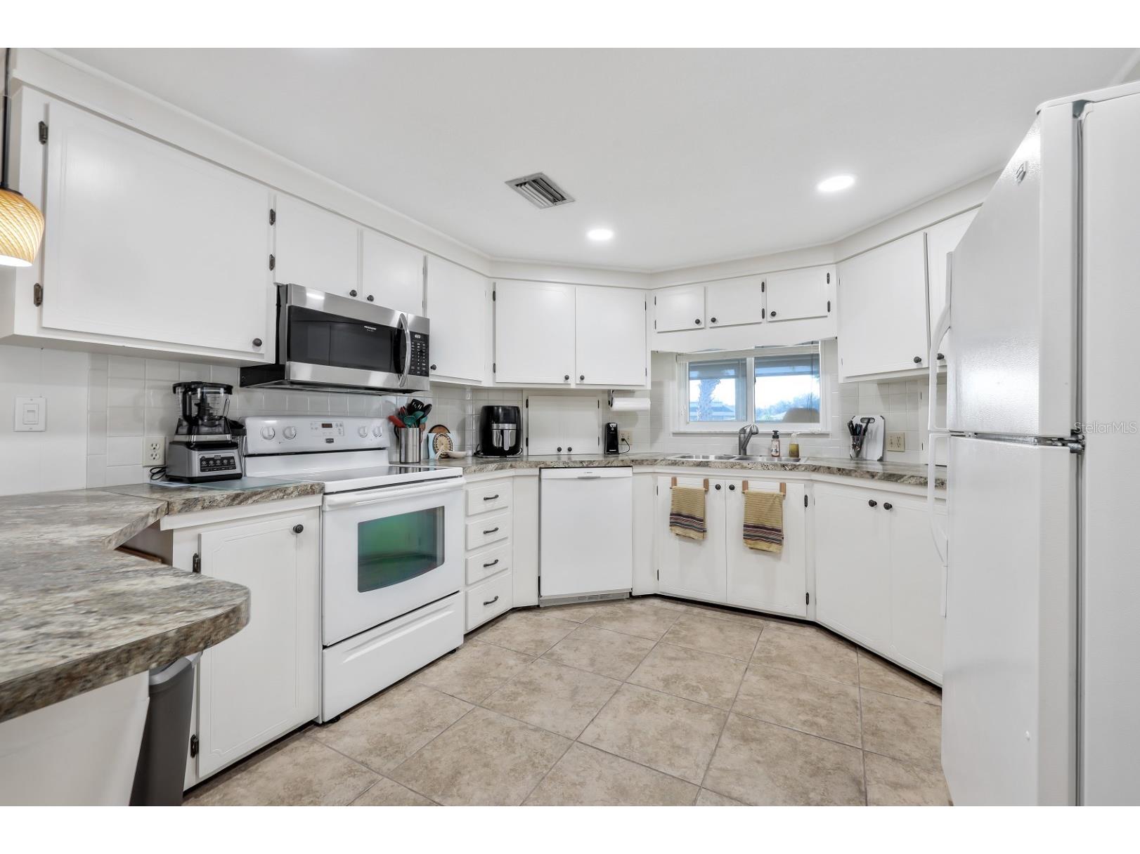 2100 Kings Highway #857 Port Charlotte FL 33980 C7519993 image18