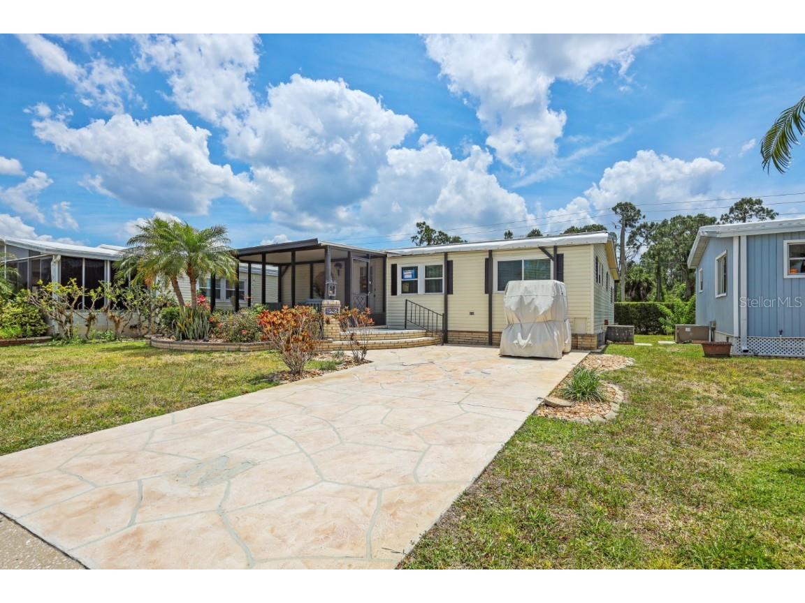 2100 Kings Highway #876 Port Charlotte FL 33980 C7492083 image1