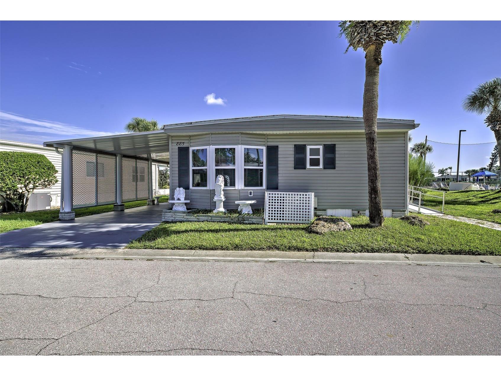 2100 Kings Highway #885 Punta Gorda FL 33980 C7515821 image1