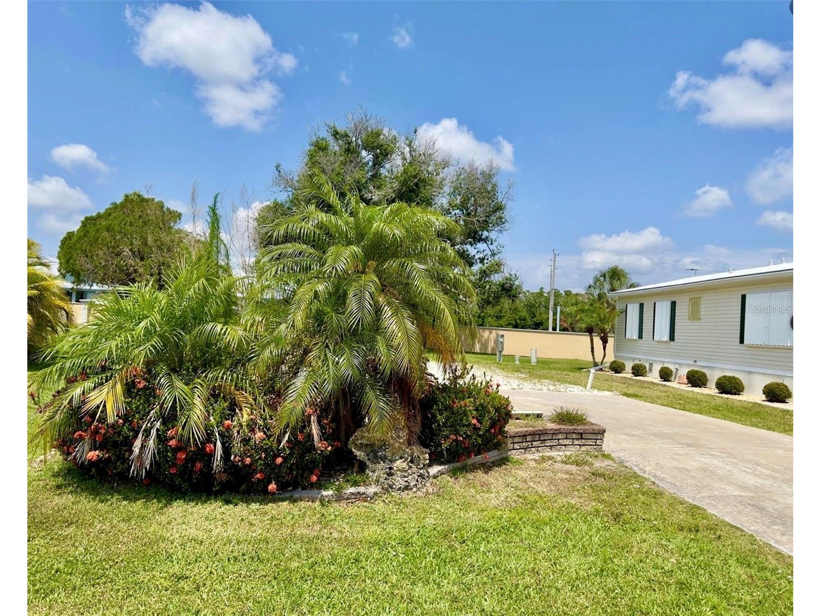 2100 Kings Highway #978 Port Charlotte FL 33980 A4693912 image1