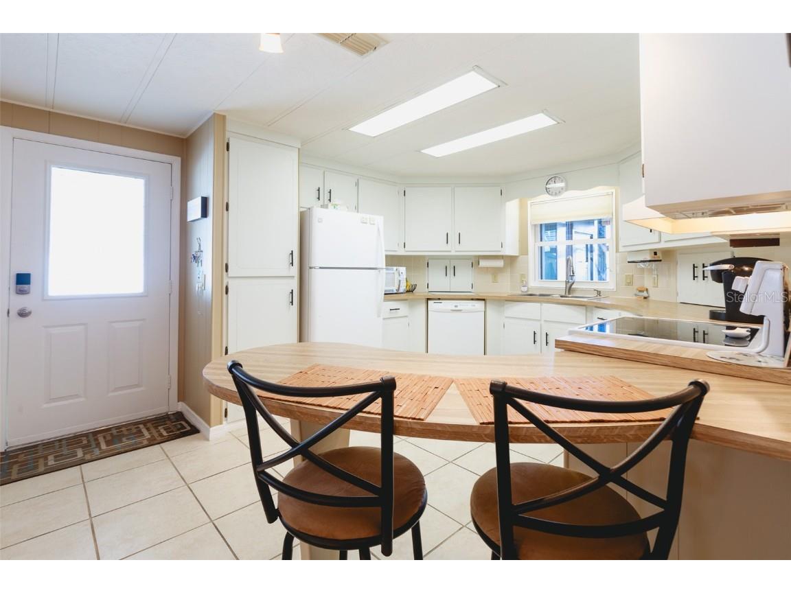 2100 Kings Highway W #1059 Port Charlotte FL 33980 C7518292 image7