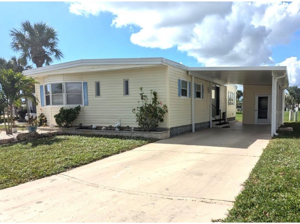 2100 Kings Hwy #116 Port Charlotte FL 33980 D6142126 image1