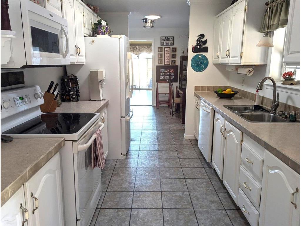 2100 Kings Hwy #279 Port Charlotte FL 33980 D6144835 image18