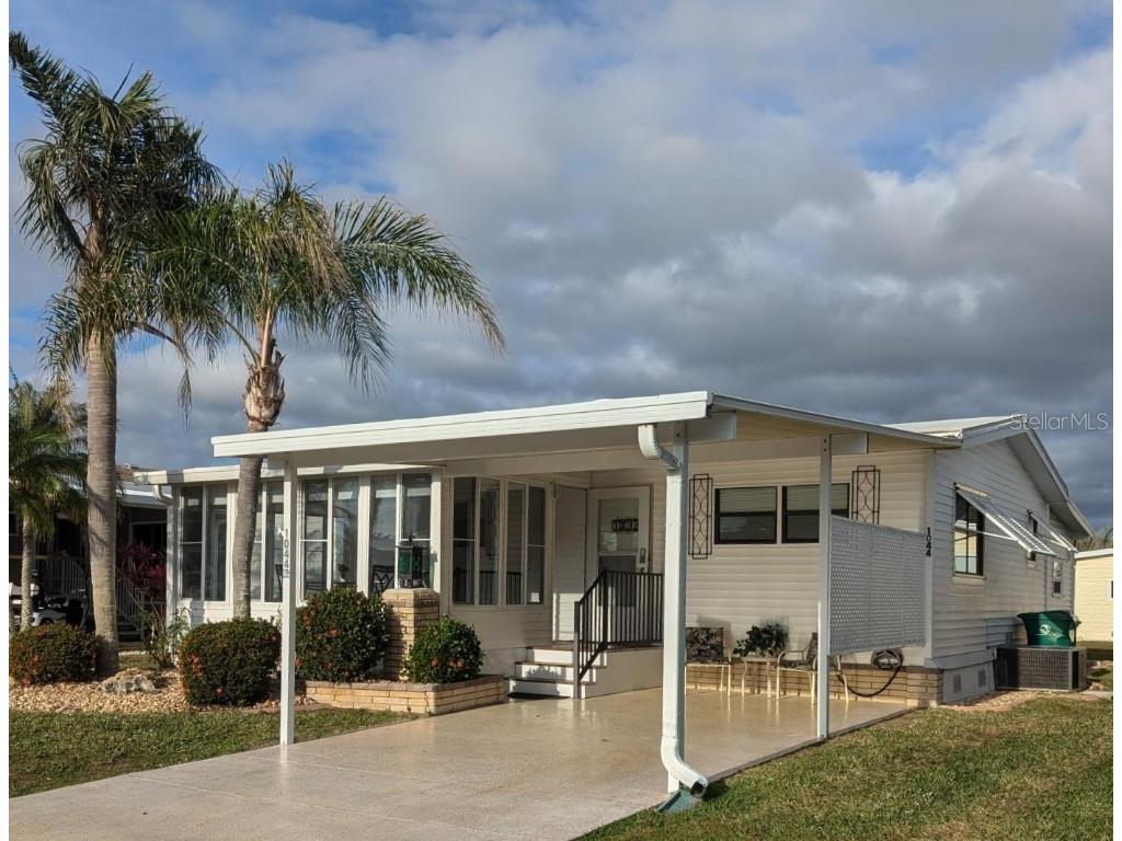 2100 Kings Hwy W #1044 Port Charlotte FL 33980 C7502528 image1