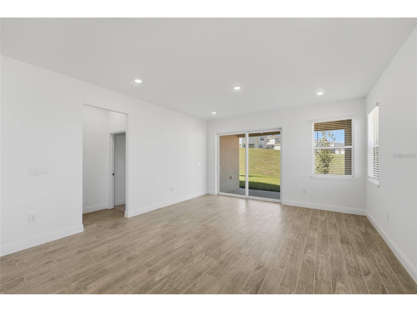 2100 Maverick Court Minneola FL 34715 O6415186 image8