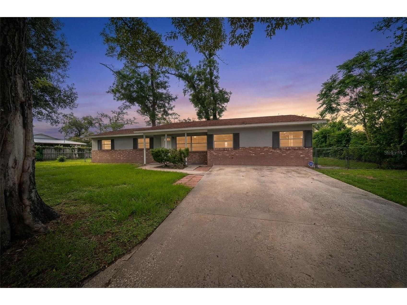 2100 NE 52nd Street Ocala FL 34479 OM726921 image1