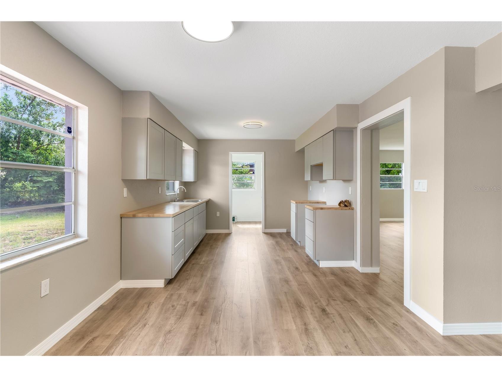 2100 NE 52nd Street Ocala FL 34479 TB8502398 image17