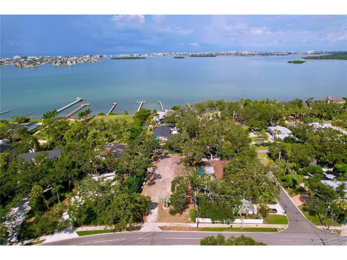 2100 Park Street N Saint Petersburg FL 33710 - REESE CANAL TB8419601 image21