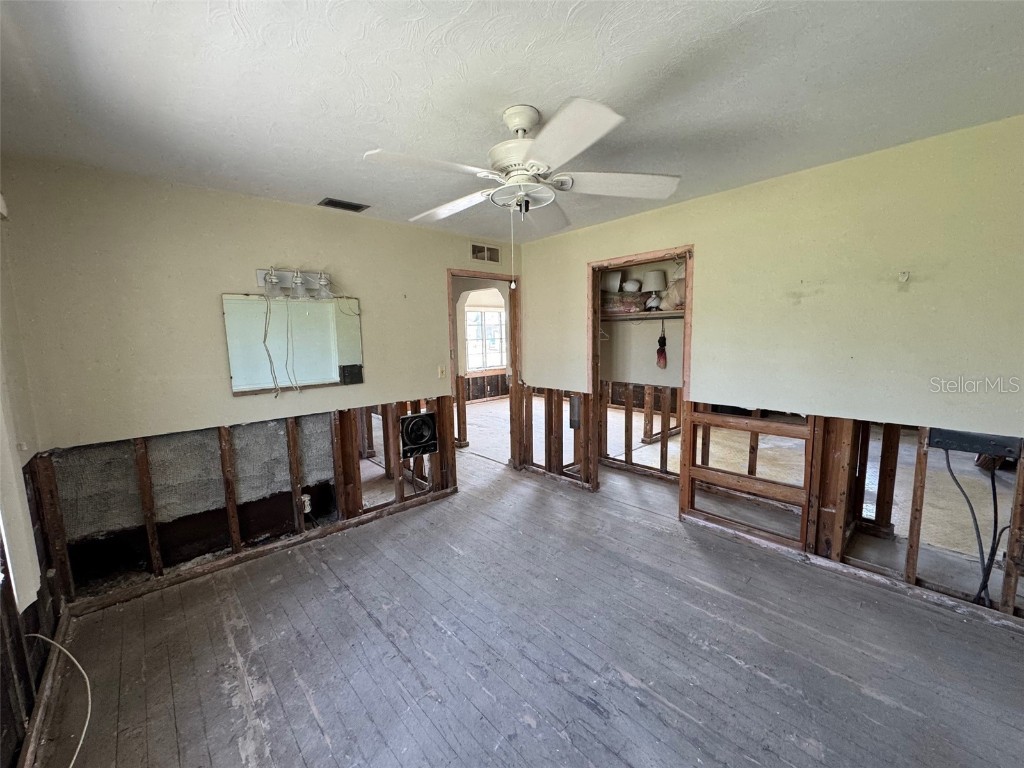 2100 Pass A Grille Way Saint Pete Beach FL 33706 TB8387021 image28