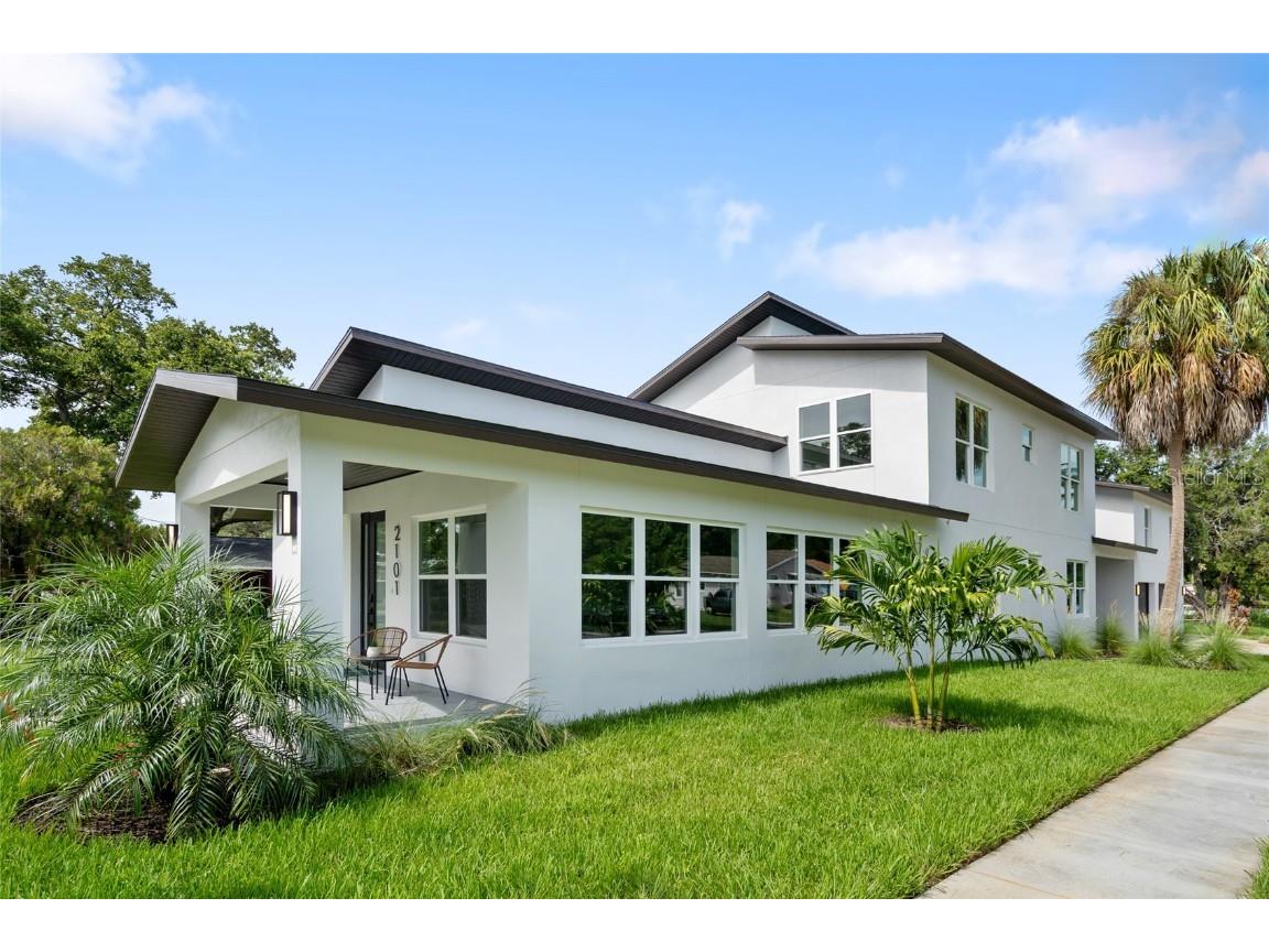 2101 35th Street S Saint Petersburg FL 33711 U8228656 image1
