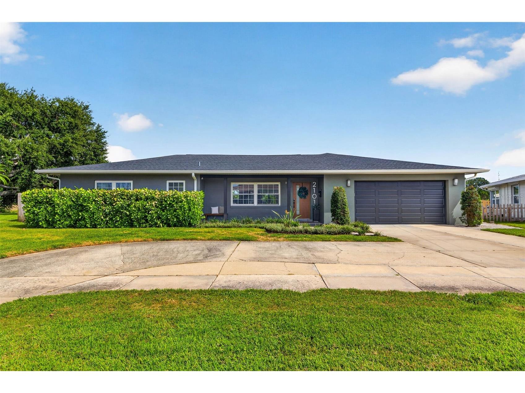 2101 37th Street N Saint Petersburg FL 33713 - LAKE HARSHAW TB8523447 image1