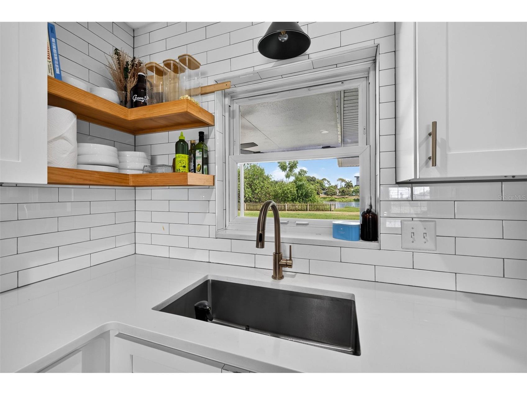 2101 37th Street N Saint Petersburg FL 33713 - LAKE HARSHAW TB8523447 image16