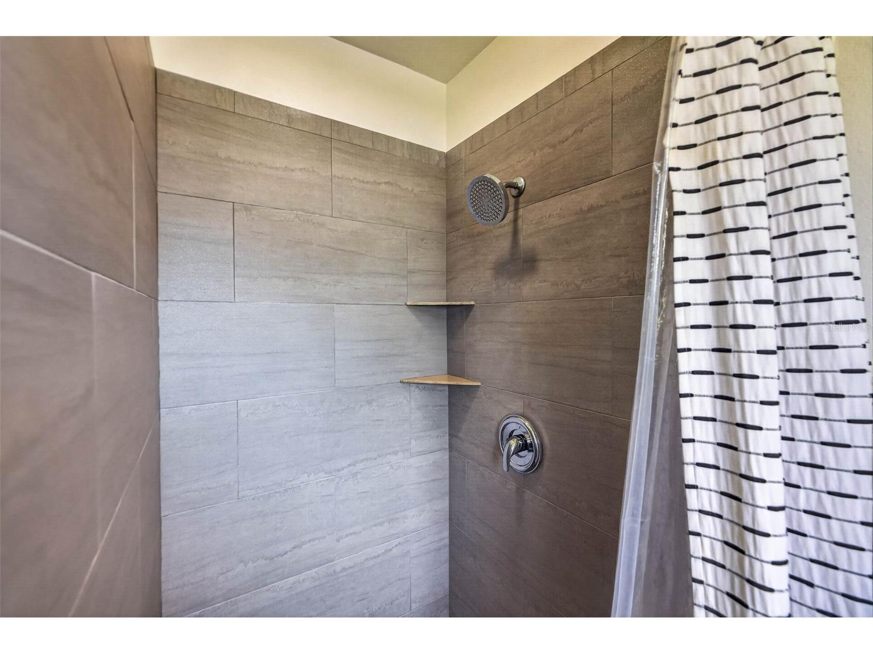 2101 37th Street N Saint Petersburg FL 33713 - LAKE HARSHAW TB8523447 image33