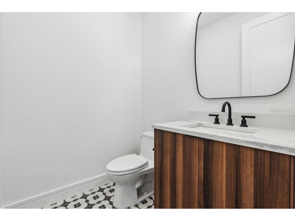 2101 3rd Avenue N Saint Petersburg FL 33713 TB8390574 image17