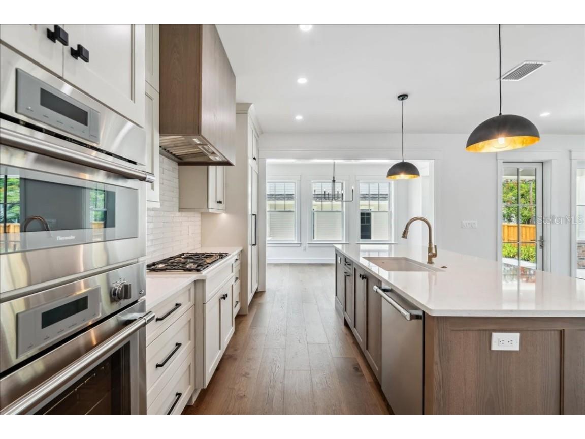 2101 3rd Avenue N Saint Petersburg FL 33713 TB8390574 image21