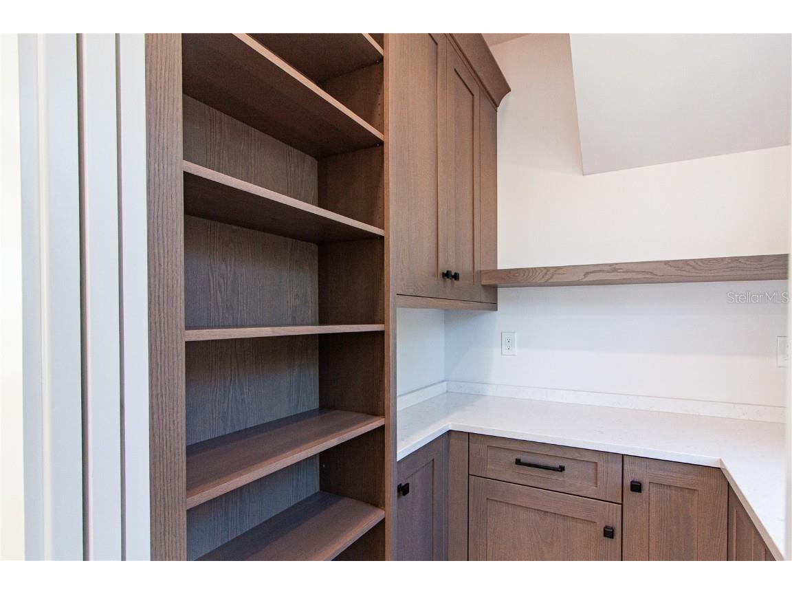 2101 3rd Avenue N Saint Petersburg FL 33713 TB8390574 image31