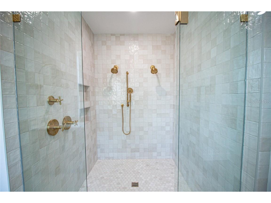 2101 3rd Avenue N Saint Petersburg FL 33713 TB8390574 image39