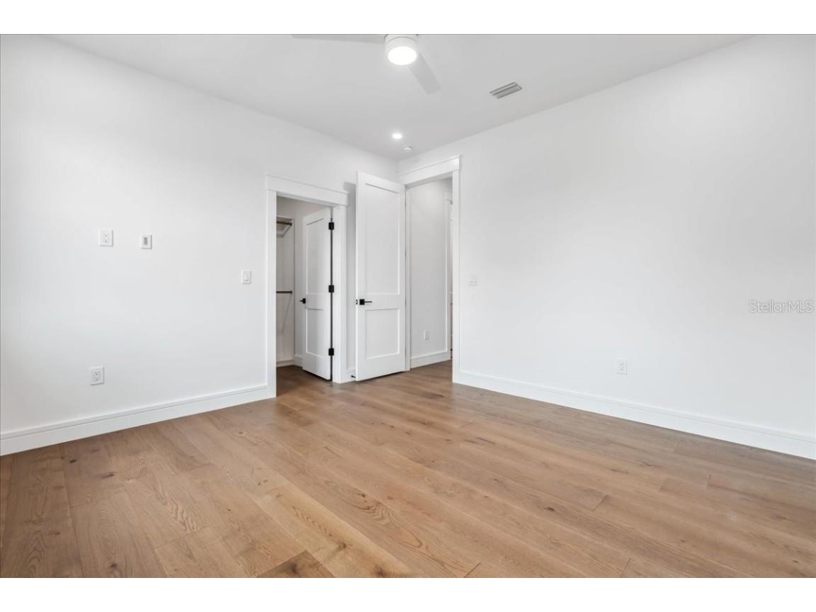 2101 3rd Avenue N Saint Petersburg FL 33713 TB8390574 image43