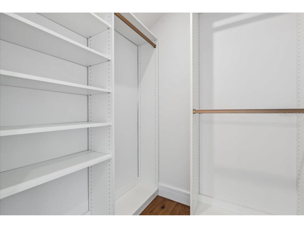 2101 3rd Avenue N Saint Petersburg FL 33713 TB8390574 image44