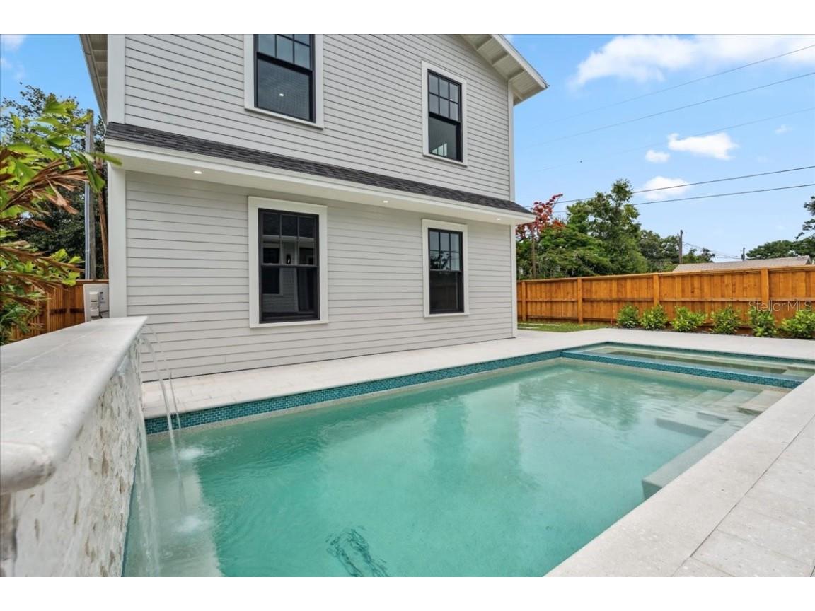 2101 3rd Avenue N Saint Petersburg FL 33713 TB8390574 image57