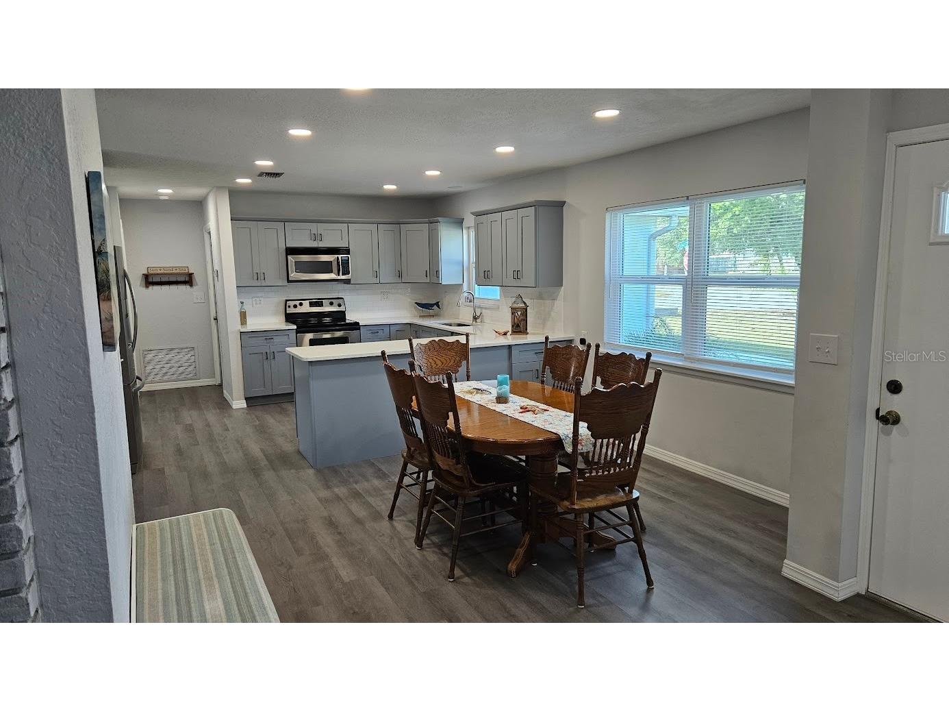 2101 Arrowhead Avenue Deltona FL 32725 A4688608 image4